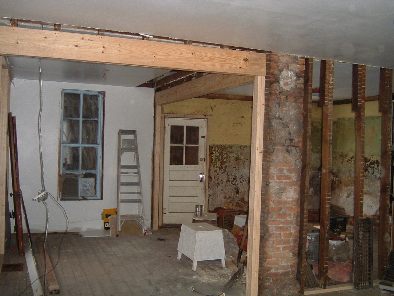 Grant Street House Interior, Before Restoration