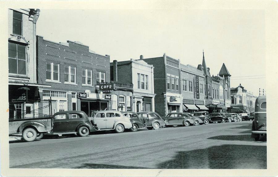 Hickman & Mabee Cafe, 114 E. Main, North Manchester