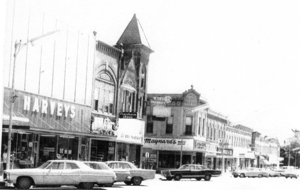 North Side Main Street, Maynard's on corner